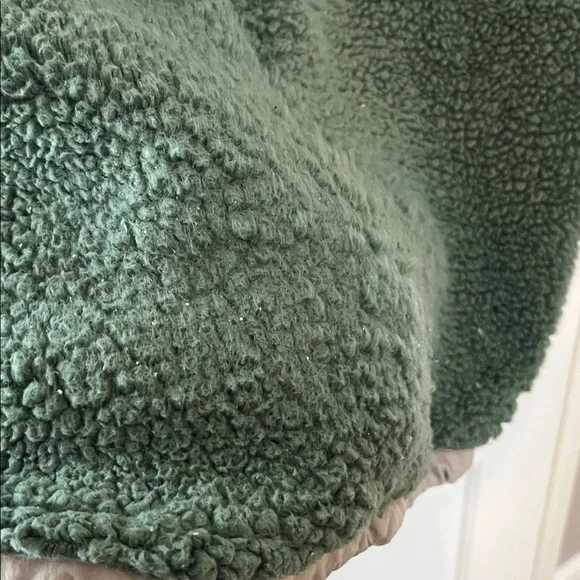 FP Movement Adventure Awaits Fleece Vest - Picture 7 of 9